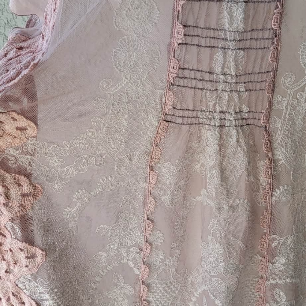 4 Love And Liberty Elegant Lace Top in Soft Pink - Picture 7 of 16
